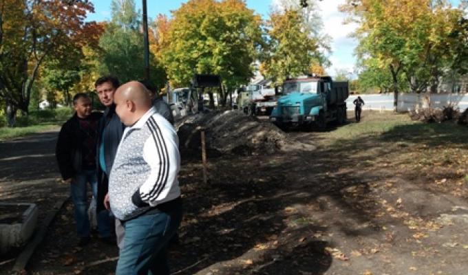 У Міловому відбулась виїздна нарада щодо будівництва селищної амбулаторії