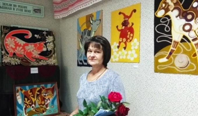 «Душі моєї політ» -  під такою назвою в Міловському краєзнавчому музеї  відкрилася виставка робіт майстрині Світлани Тріандафіліді