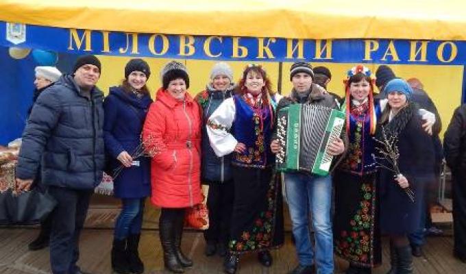 Делегація Міловського району прийняла участь в передсвятковому ярмарку «Великодній кошик»