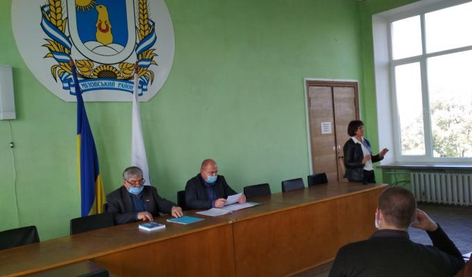 Проведено спільну нараду Міловської РДА з керівниками органів місцевого самоврядування з питань матеріального забезпечення виборчих дільниць району