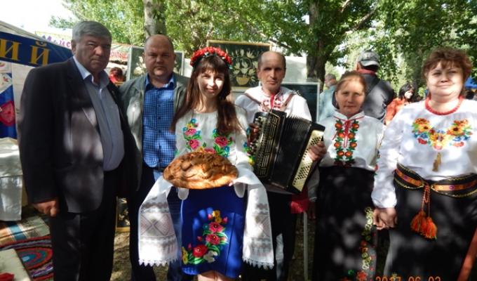 Участь у обласному фестивалі "Луганщина – це Україна"