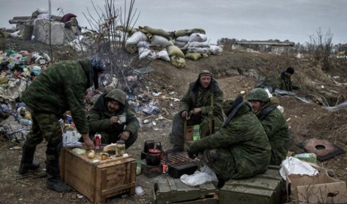 "Весняне перемир'я" на Донбасі: збройні формування Російської Федераці знову не дотримуються угод