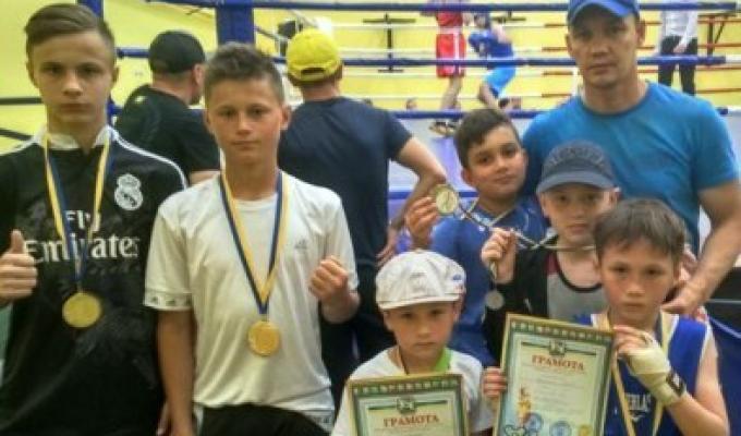 Юні боксери з Міловщини знову стали переможцями