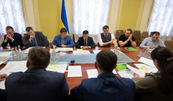 Володимир Зеленський підписав указ щодо підвищення якості доріг в Україні