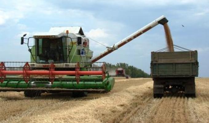 Привітання голови Міловської райдержадміністрації Артура Короля з нагоди Дня працівників сільського господарства  