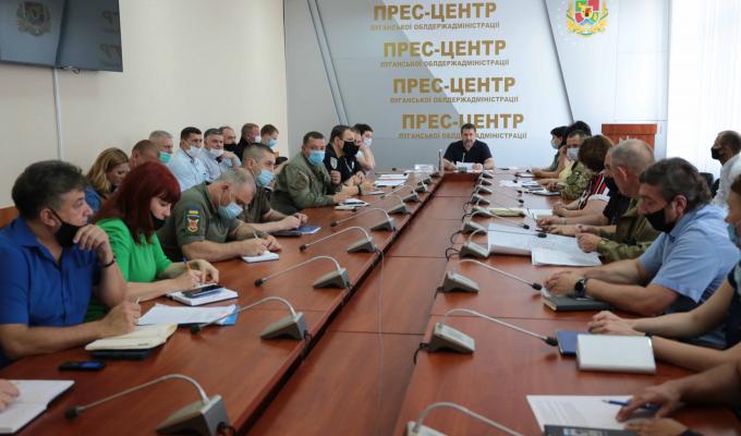 Сергій Гайдай: пожежу у Луганській області попередньо перекваліфікували у надзвичайну ситуацію державного рівня 