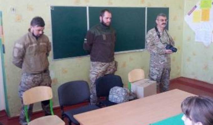 Військовослужбовці підрозділу військово – цивільного співробітництва Збройних Сил України завітали на Міловщину