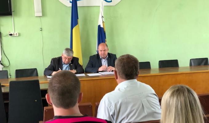 У райдержадміністрації відбулась нарада з питань облаштування об'їзної польової дороги між селами Олексіївка та Зоринівка