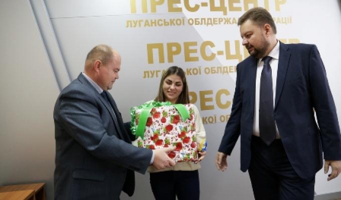 До Дня Святого Миколая  діти-сироти отримали власне житло