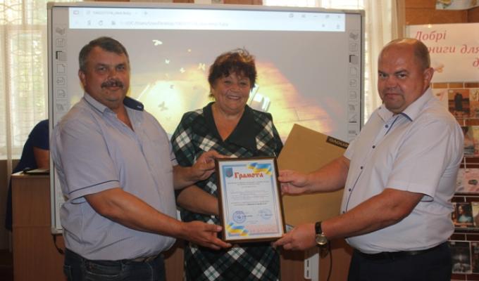 У Міловській центральній районній бібліотеці пройшов конкурс професійної майстерності «Кращий за професією»