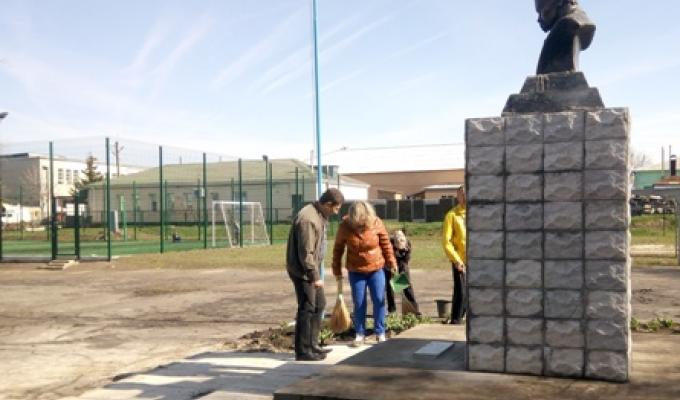 У Міловому проведено «День довкілля»
