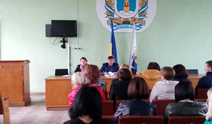 У Міловській райдержадміністрації відбулась нарада з питань детінізації відносин у сфері зайнятості населення