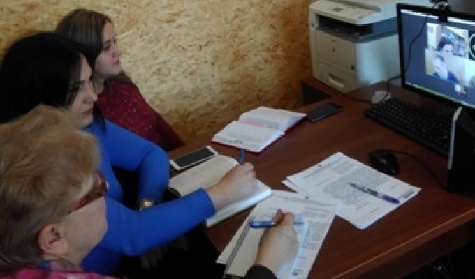 Працівники ЦНАП та відділу державної реєстрації райдержадміністрації прийняли участь в онлайн-семінарі