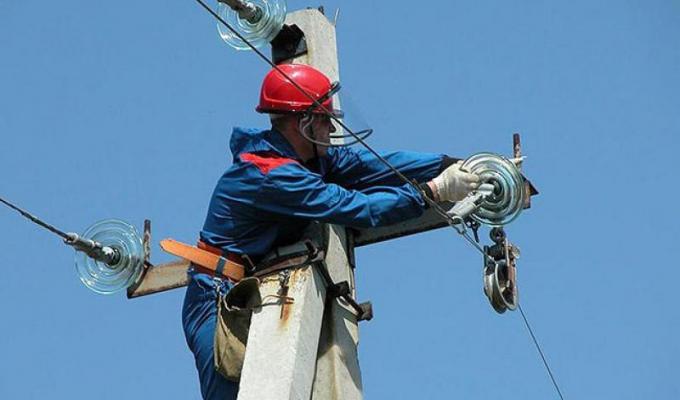 Житлові будинки у Зоринівці підключені до української електромережі