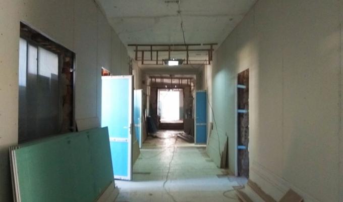 Триває капітальний ремонт поліклінічного відділення Міловської центральної районної лікарні