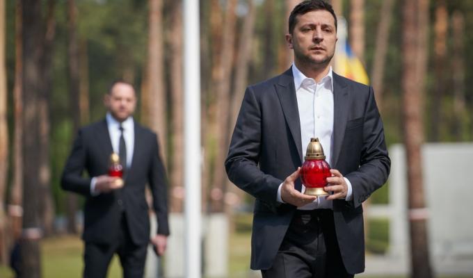 Президент ушанував пам’ять жертв політичних репресій