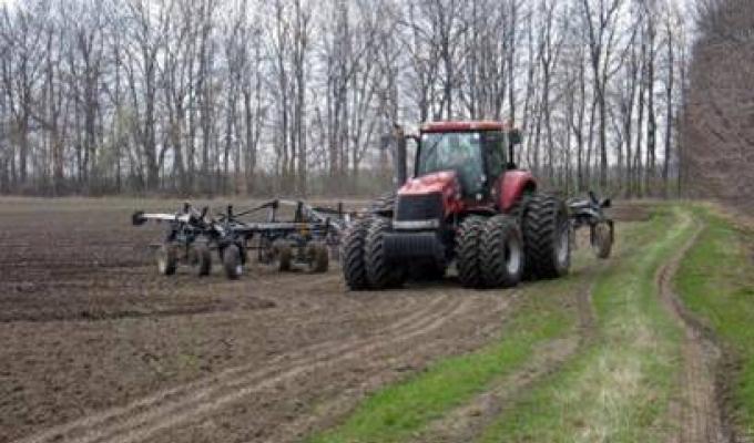 У Міловському районі розпочалися весняно-польові роботи