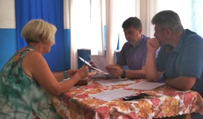 Голова райдержадміністрації Артур Король провів виїзний особистий прийом громадян у селі Великоцьк