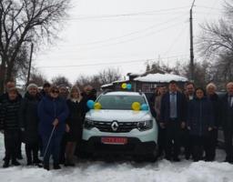 Міловський районний центр первинної медико-санітарної допомоги отримав новий автомобіль