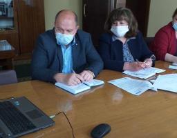 В режимі online-консультації обговорено проблемні питання