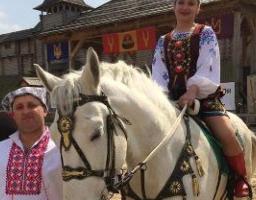 ЛУГАНСЬКИЙ ОБЛАСНИЙ КОЗАЧИЙ КІННИЙ ТЕАТР ЗДОБУВ ДИПЛОМ НА МІЖНАРОДНОМУ ФЕСТИВАЛІ «КЕНТАВРИ»