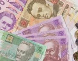Уряд підвищив соціальну допомогу для дітей-сиріт та дітей з інвалідністю
