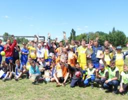 У Міловському районі відбулися змагання з міні-футболу під егідою гравця команди футбольного клубу ДИНАМО КИЇВ  Дениса Гармаша 