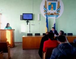 Про діяльність відділу з питань надання адміністративних послуг  Міловської районної державної адміністрації  за  2018 рік заслухали на нараді у голови райдержадміністрації