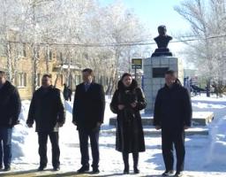 У Міловому відбувся урочистий мітинг з нагоди Дня Соборності України
