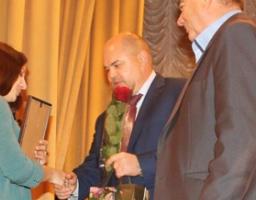 Життя людини до тих пір має цінність, поки людина може допомагати іншим!