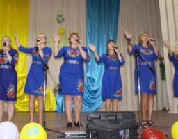 Артисти Великоцького сільського Будинку культури представили свій творчій звіт