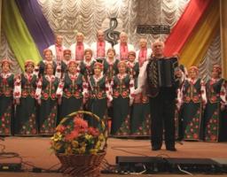 Хор ветеранів праці «Міловські простори» довів глядачам та професійній комісії, що вони гідні носити звання «народного».