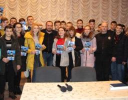 У Міловому пройшла зустріч учнів 10-11 класів з представниками Луганського державного університету внутрішніх справ імені Є.О.Дідоренка