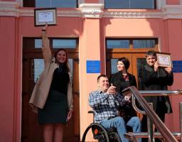 Рекорд України встановлено! Більше 11,5 тис. жителів Луганщини читали вірші Тараса Шевченка