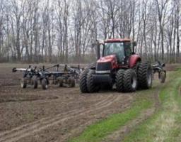 У Міловському районі розпочалися весняно-польові роботи
