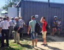 Біля КППВ у Станиці Луганській запрацював мобільний пункт для тестування на COVID-19